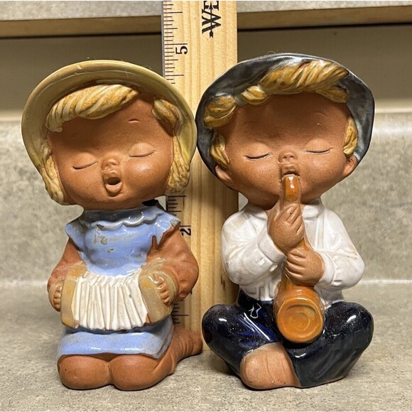 ROYAL SEALY MUSICIAN SET 2 BOY GIRL TERRACOTTA POTTERY Flute Accordion FIGURINES - Picture 9 of 10